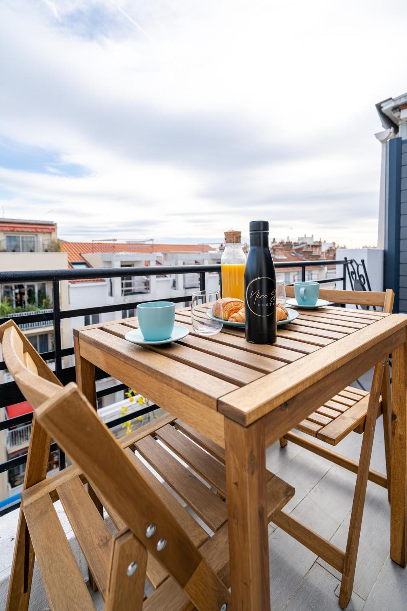 Top Floor Terrace - Dernier Etage Terrasse Cosy ニース エクステリア 写真